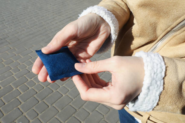 Comment utiliser une chaufferette pour les mains ?