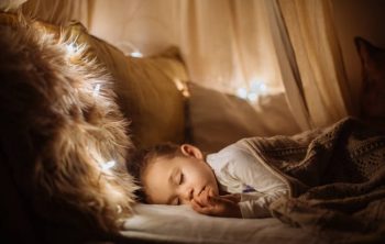 Pourquoi la veilleuse est-elle importante pour le sommeil des tout petits ?