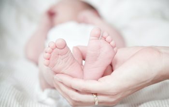 Quel cadeau offrir à un parent à la naissance ?