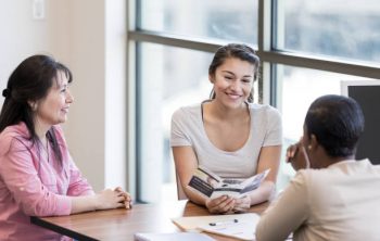 Protège livret de famille : Quelle matière choisir ?