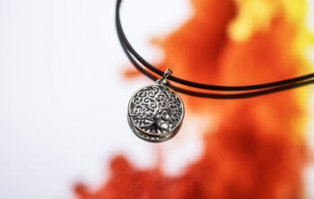 Médaille Arbre de Vie : pourquoi est-ce un bon cadeau de baptême ?